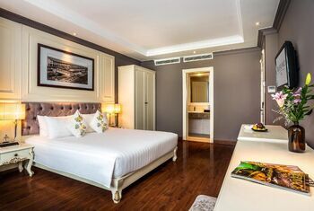 Silverland Jolie Hotel