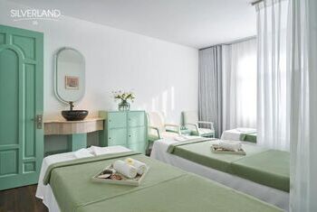 Silverland Sil Hotel