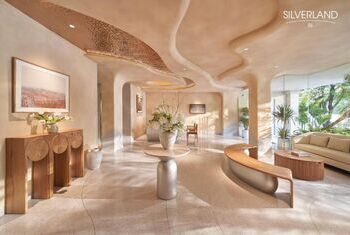 Silverland Sil Hotel