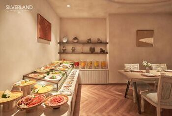 Silverland Sil Hotel