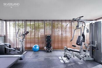Silverland Sil Hotel