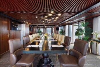 Winsuites Saigon Hotel