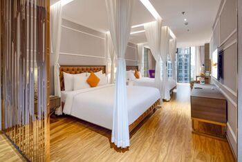Winsuites Saigon Hotel