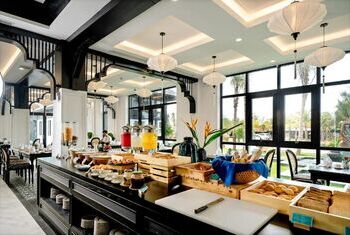 Bliss Hoi An Beach Resort & Wellness