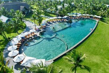 Bliss Hoi An Beach Resort & Wellness