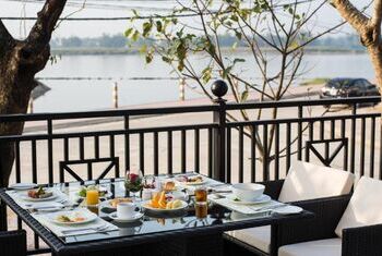 Royal Riverside Hoi An Hotel & Spa