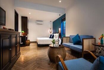 The Blue Alcove Hotel