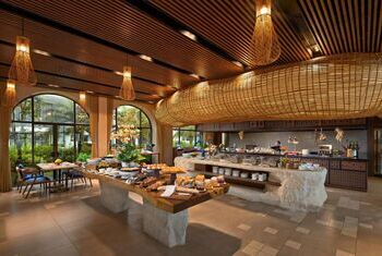 Wyndham Hoi An Royal Beachfront Resort & Villas
