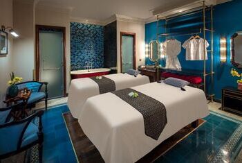 Silk Path Grand Hue Hotel