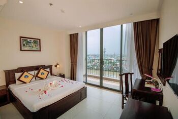 Cuu Long Hotel