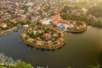 Emeralda Resort Tam Cốc