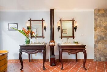 Emeralda Resort Tam Cốc