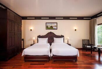 Emeralda Resort Tam Cốc
