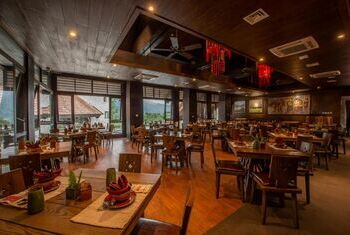 Sapa Jade Hill Resort & Spa