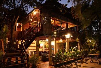 Sambor Village Hotel