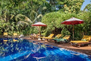 Sambor Village Hotel