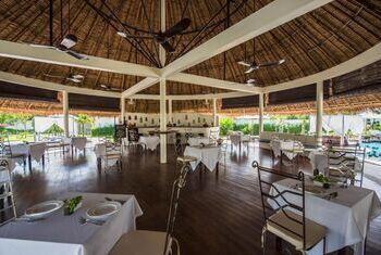 Navutu Dreams Resort & Wellness Retreat