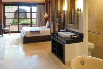 Bali Tropic Resort & Spa