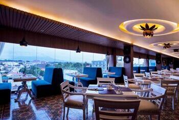 Grand Mercure