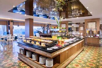 Grand Mercure
