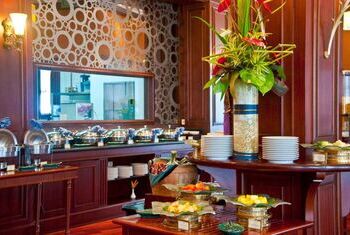 Hotel Majapahit Surabaya 