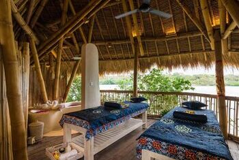 Menjangan Dynasty Resort