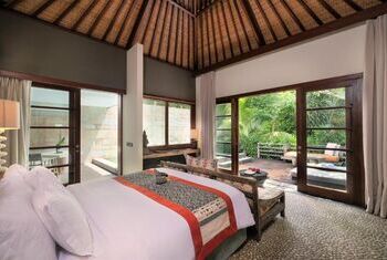 The Purist Villas