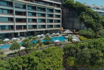 Ulu Segara Luxury Suites & Villas