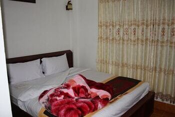 Chaleunsouk guest house