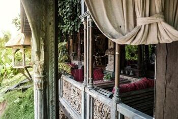 Chateau Orientale Resort and Tour