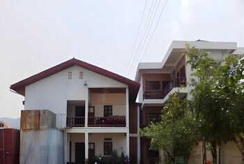 Dok Khounthong Guest House 