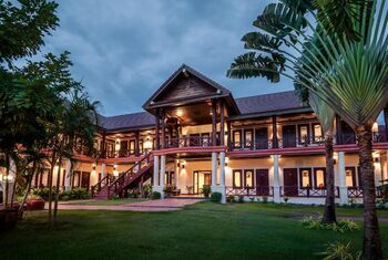 Dondet Hotel (Ex: Little Eden)