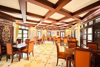 Houngvilai Hotel