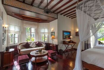 Luang Say Residence