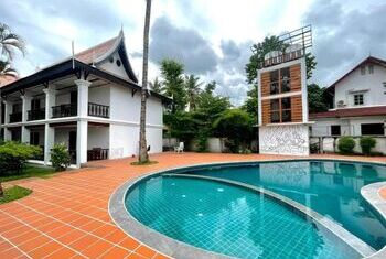 Meuangluang Hotel (Ex: Capital Hotel)