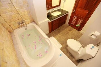 Muang Thong Hotel