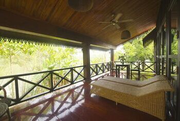 Nam Ou Riverside Resort