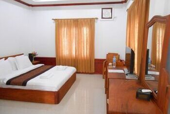 Outhoumphone Hotel