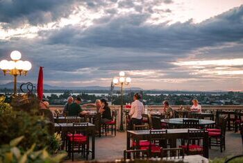 Pakse Hotel and Restaurant