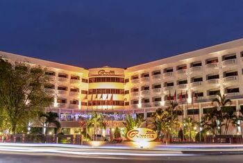 Riveria Hotel