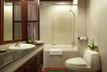 Santi Resort and Spa