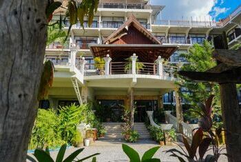 Silver Naga Hotel