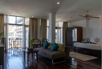 Silver Naga Hotel
