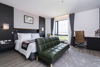 SureStay Hotel by Best Western Vientiane