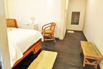 Vanpila Hotel