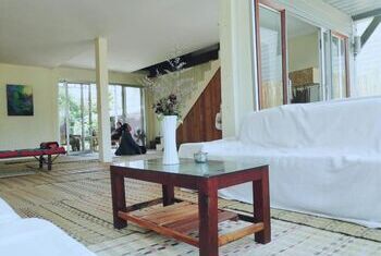 Vanpila Hotel