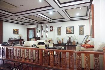 Vansana Riverside Hotel