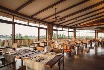 Namia River Retreat 
