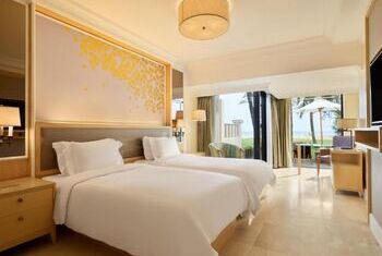 Dusit Thani Laguna Phuket