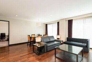 Radisson Suites Bangkok Sukhumvit